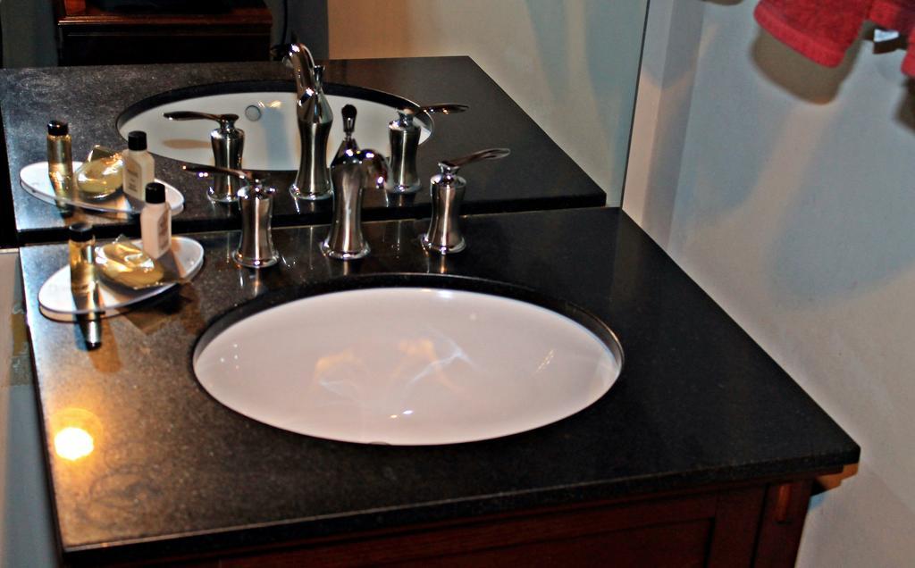 Chateau Orleans ニューオーリンズ 部屋 写真